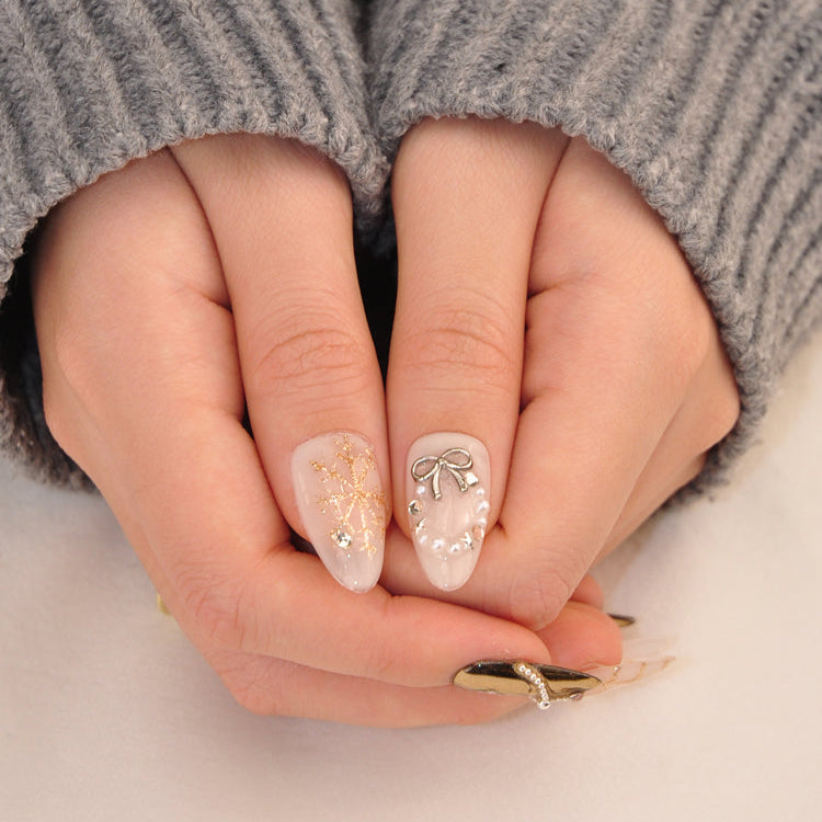 Breloque en or givré