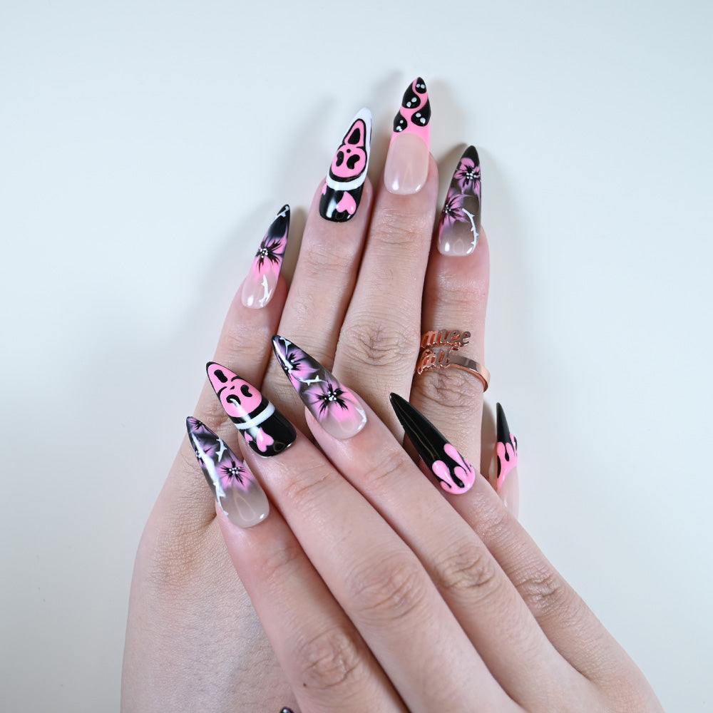 Reusable long stiletto acrylic nails by Charmeenail, Halloween scream style with spooky art